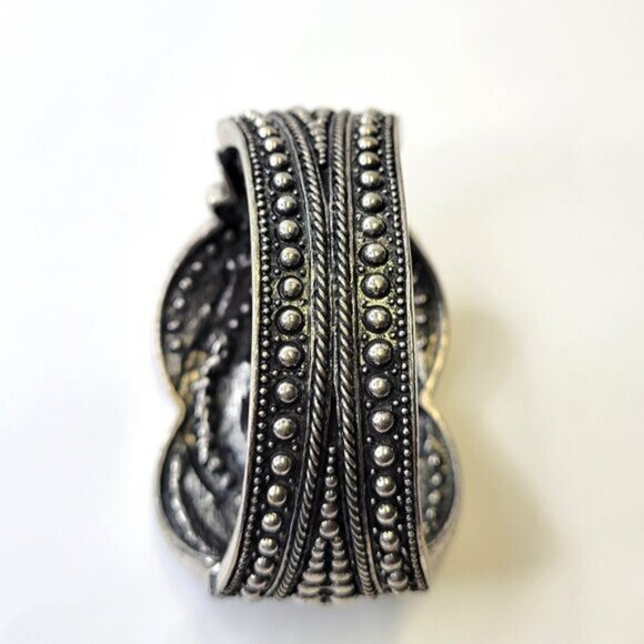 Crystal Cuff Bracelet - Picture 5 of 12